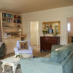 Bed & Breakfast Athelney, Adelaide